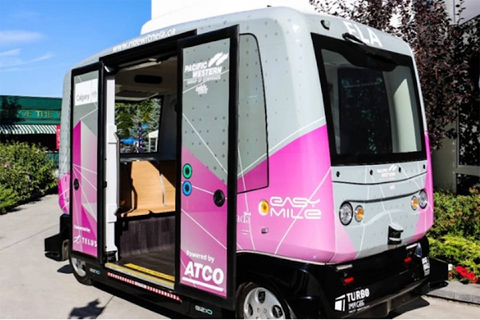 15853941_web1_190116-SUL-Driverless-Shuttles