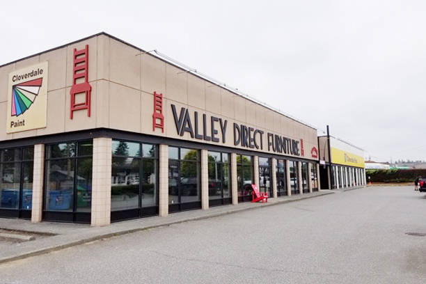 17139719_web1_Impress-Valley-Direct-New-ABBY-store