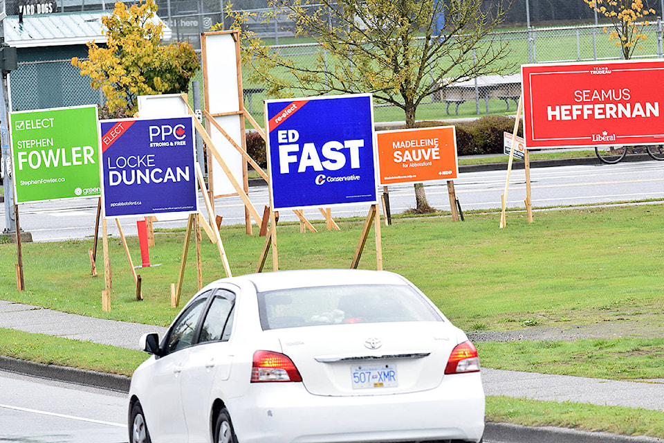 18801005_web1_Election-signs-2019