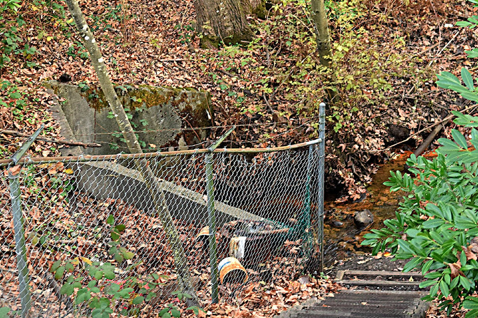 19280878_web1_storm-sewer