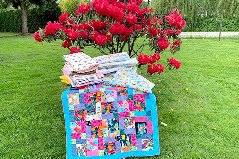 21643639_web1_200528-ABB-Quilters-Guild-award_1