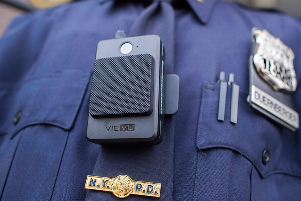 21728134_web1_M-191206-edh-opi-PoliceBodyCams