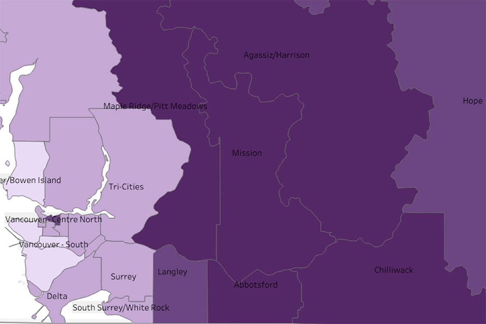 26739742_web1_211006-MCR-COVID-data-regional-case-rates_1