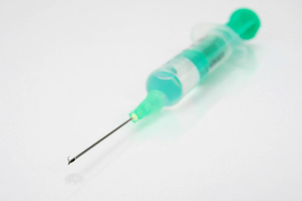 26986798_web1_hypodermic-needle