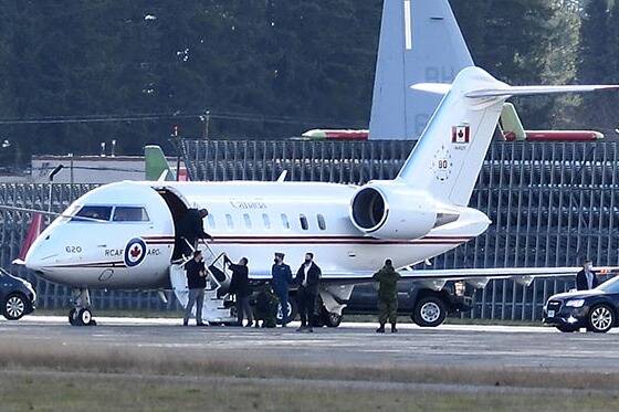 27319472_web1_211126-ABB-Trudeau-arrives-in-Abby_2