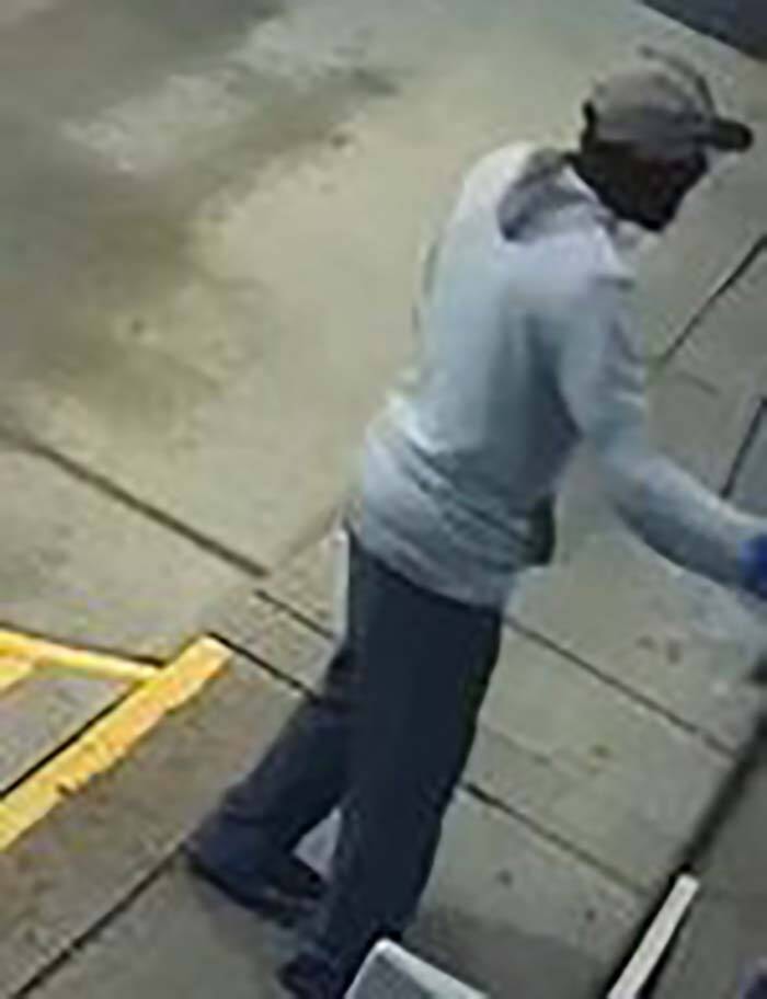 28858960_web1_220421-ABB-Gas-station-robberies_2