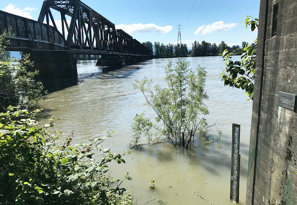 29656397_web1_220707-MCR-flood-levels-ther_1