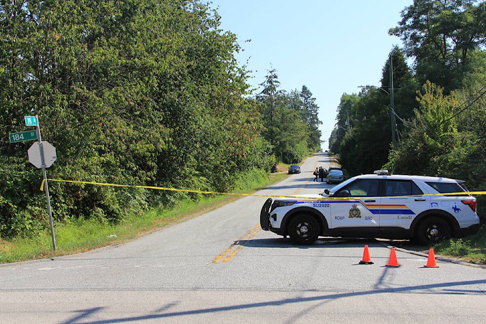 Police closed off the west portion of 76th Avenue Aug. 25 so the Integrated Homicide Investigation Team (IHIT) could gather evidence in the area after a 47-year-old man died in a house on the street under suspicious circumstances. (Photo: Malin Jordan)