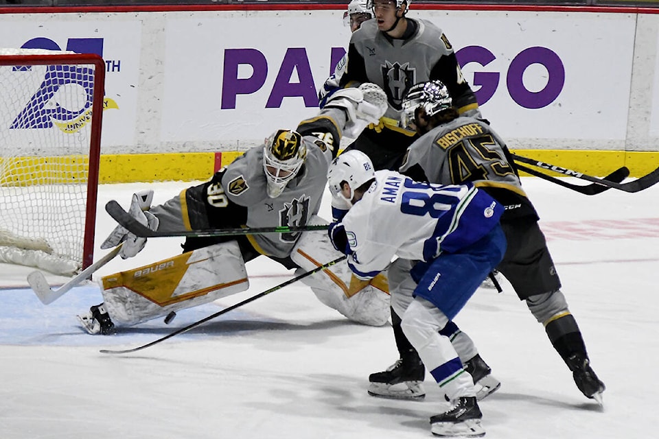 Di Giuseppe’s heroics lead Abbotsford Canucks to 43 win over Henderson