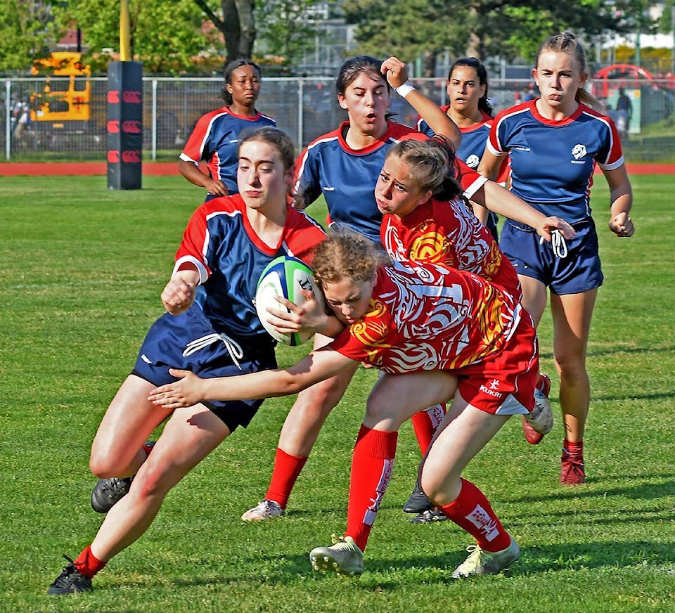 32869716_web1_230530-ABB-Rugby-valley-champions-WEB_2