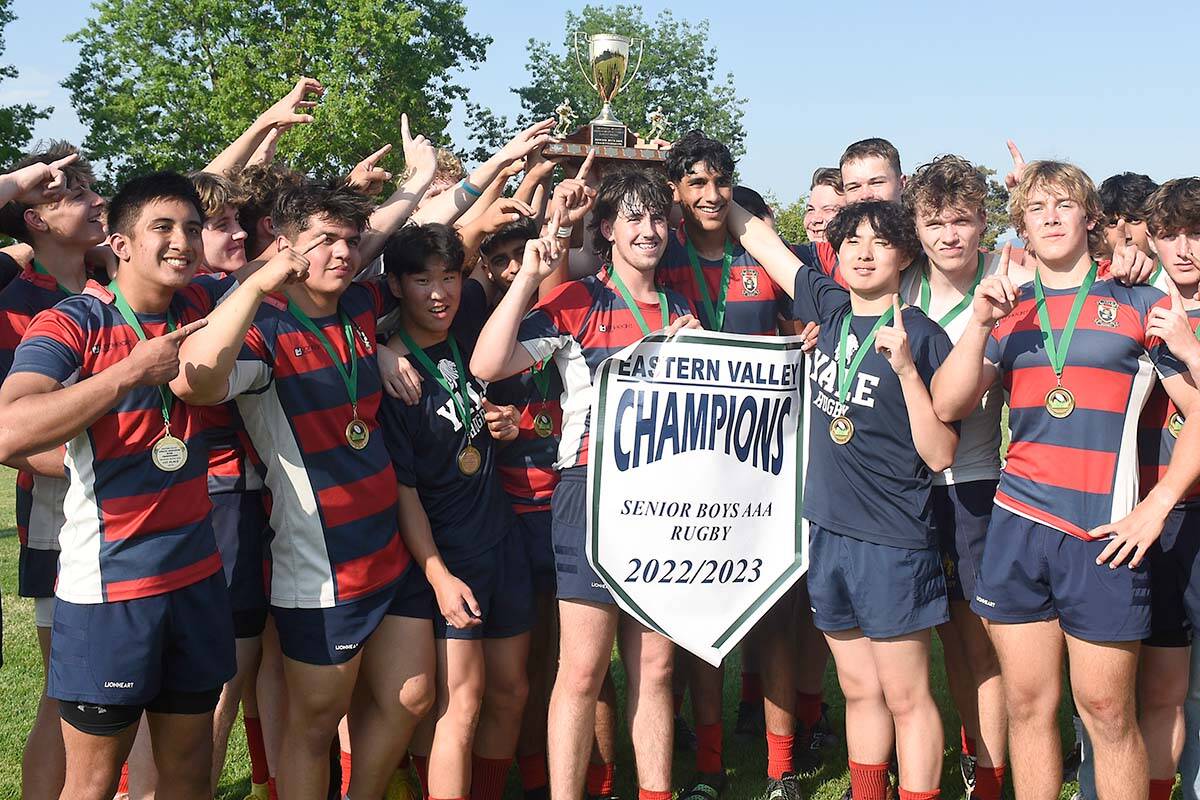 32869716_web1_230530-ABB-Rugby-valley-champions-WEB_3
