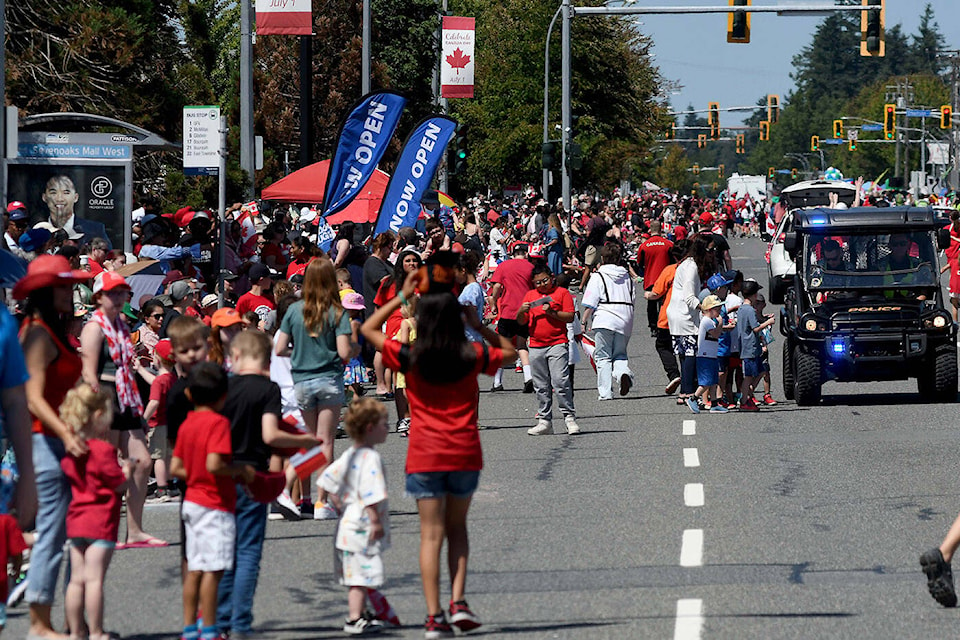 The Canada Day parade makes its way along South Fraser Way in Abbotsford on July 1, 2023. (John Morrow/ Abbotsford News)