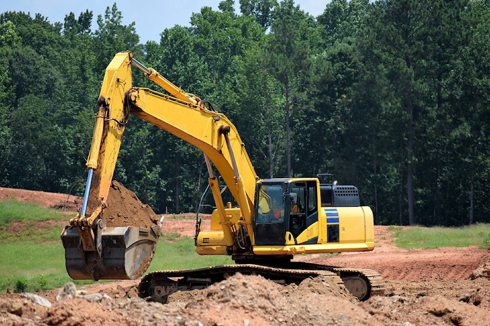 8521192_web1_construction-equipment