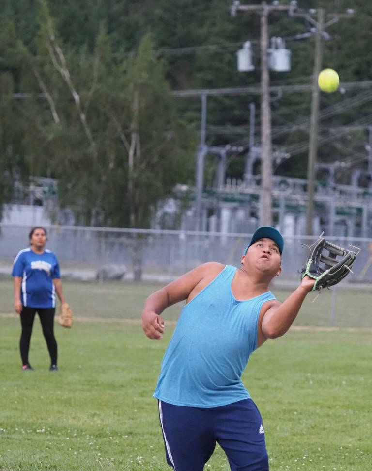 18201237_web1_PetersBallTourney4