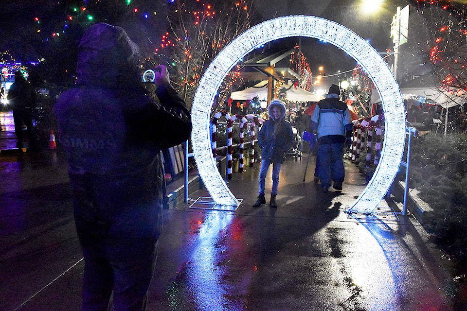 Visitors of all ages came to Harrison’s waterfront on Saturday to check out Tourism Harrison’s Lights by the Lake display. (Grace Kennedy/The Observer)