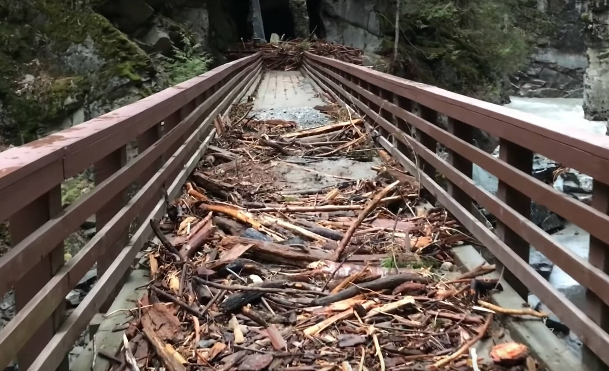 BC Parks not assessing Othello Tunnels near Hope until