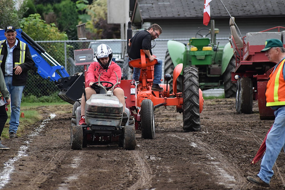 29420251_web1_190919-AHO-FALLFAIR-GenericVid_1