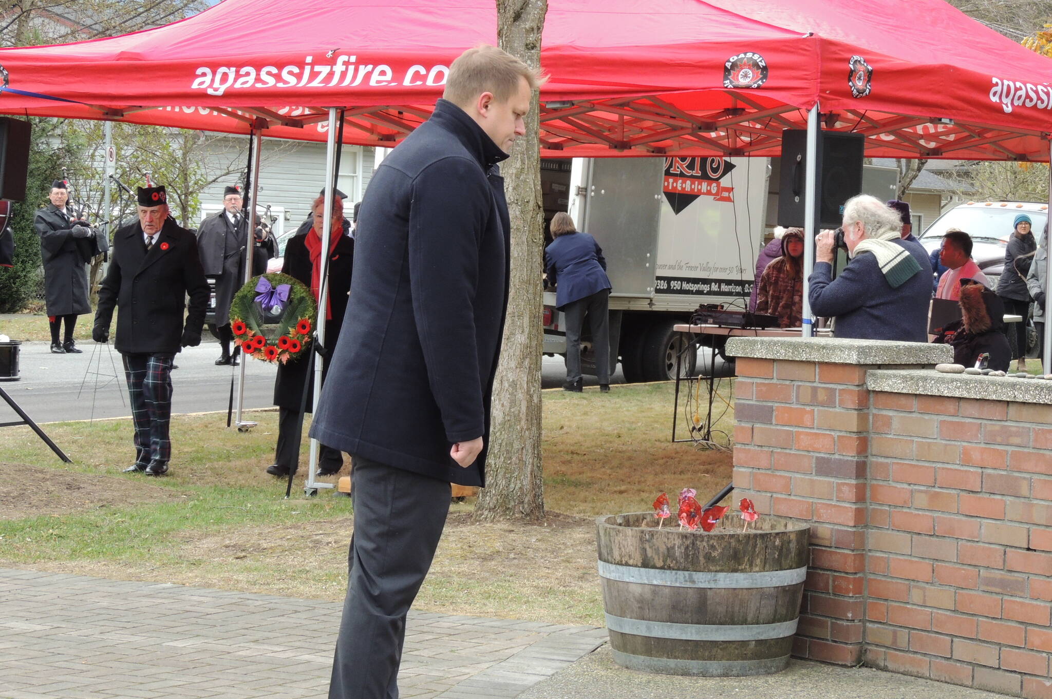 30983214_web1_221118-AHO-Remembrance-Day-Photos_14