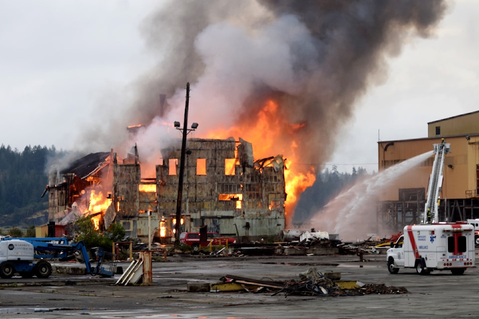 240821-avn-somass-mill-fire-1