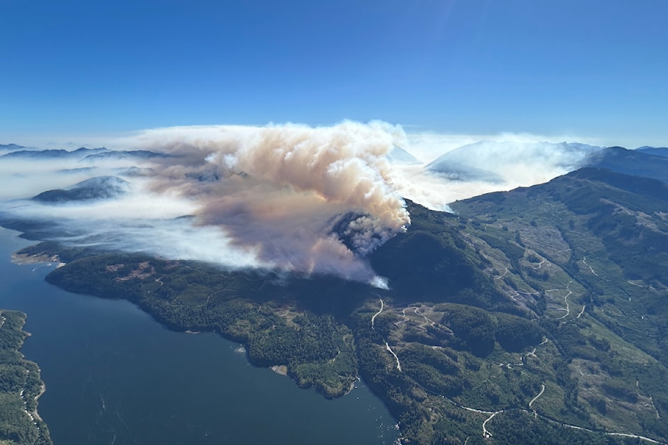 The Mount Underwood Fire has grown throughout Tuesday, reaching 1,391 hectares.