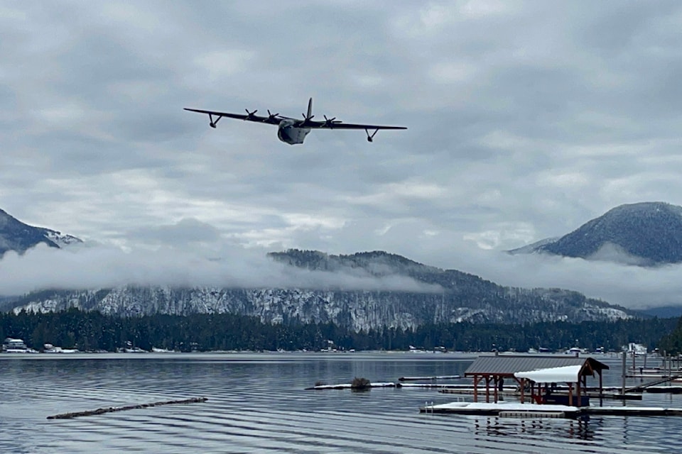 The Philippine Mars flies past the Mars Bomber Base at Sproat Lake on its way south to its final home in Arizona. (Feb 9, 2025) 