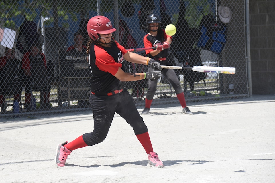 Aiden Dennis-Charlesworth pops a foul ball before hitting a two-run single in the bottom of the third inning of the U15C Blazers to give them an 8-0 edge over the Rage from Oceanside during the second game of the fastpitch playdowns, Saturday, June 14, 2025 at Echo Minor Fields. (SUSIE QUINN/ Alberni Valley News) 