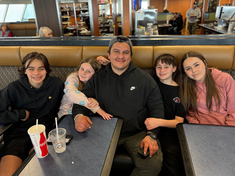 250702-avn-gofundme-family