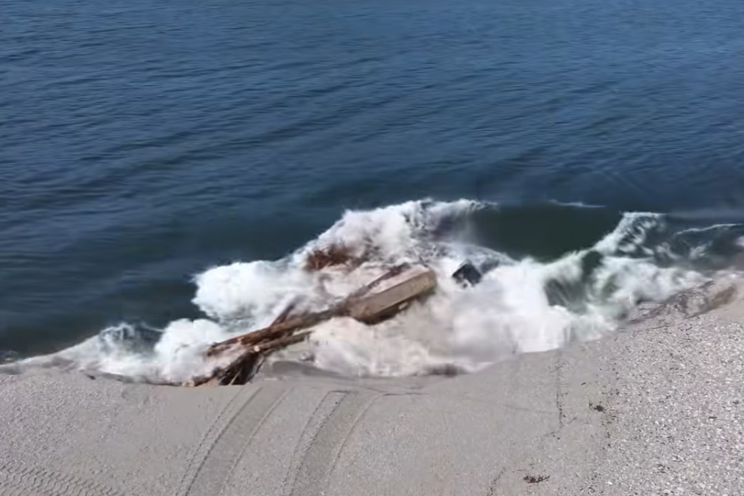 Massive work truck's slide into Nitinat Lake caused by safety contraventions: WorkSafe