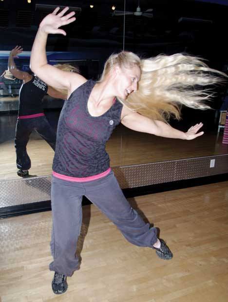 Shoes for on sale aerobics and zumba