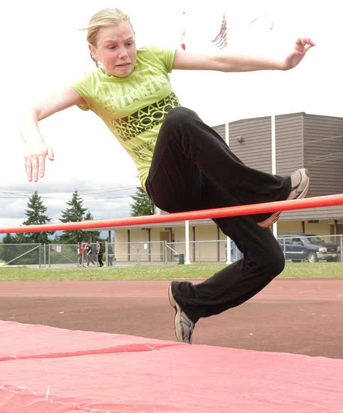 52194albernihighjumper-0903