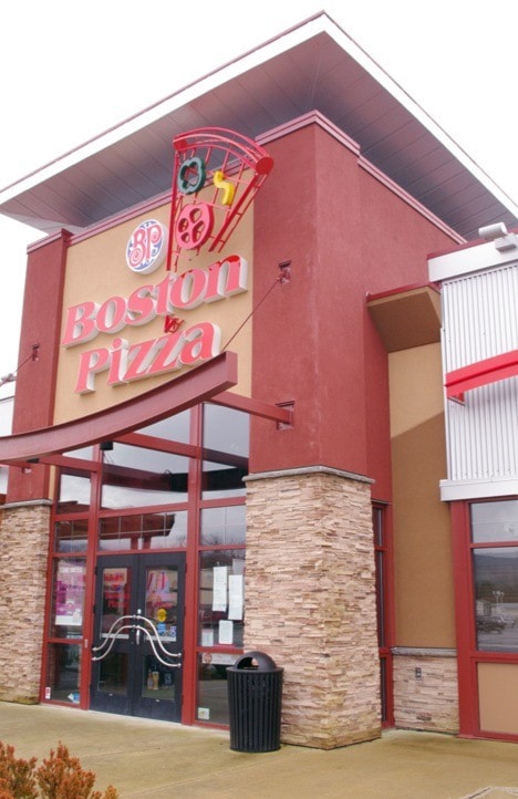 5971alberniBostonPizza2-Jan28-8485