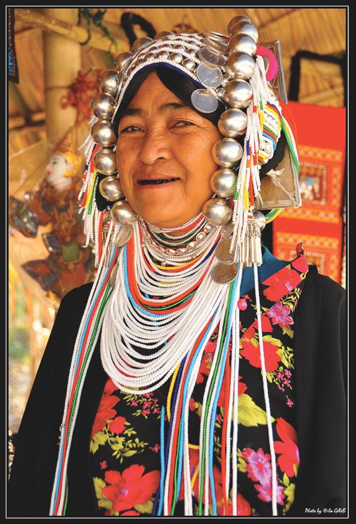 6486alberniAtiGereb_Aka-woman_Chiang-Mai_mar21