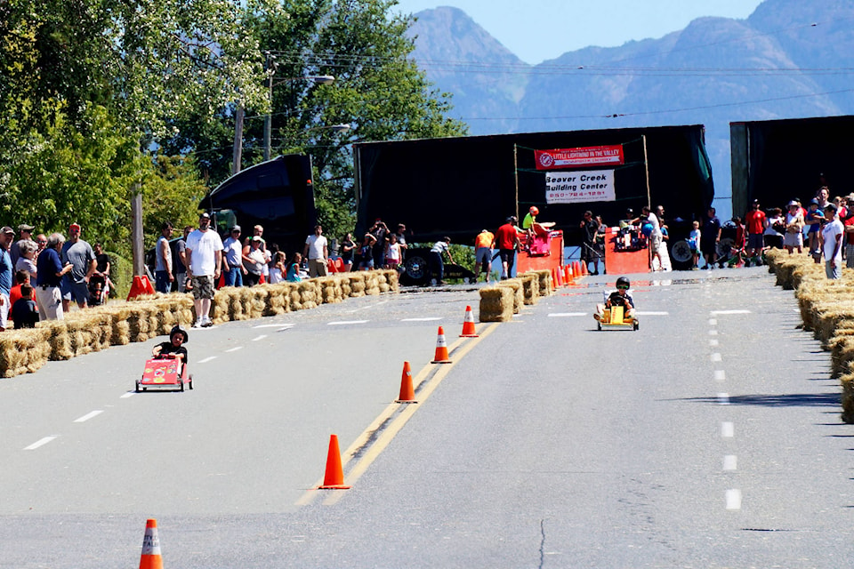 web1_Soapbox-Derby--08-5229