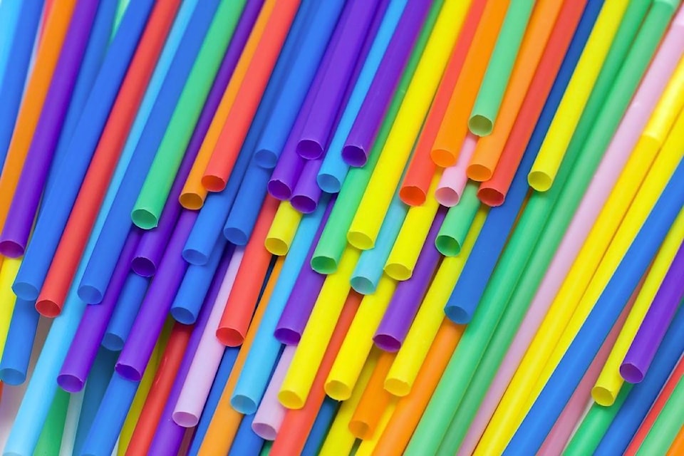 11788644_web1_180404-BPD-M-Straws