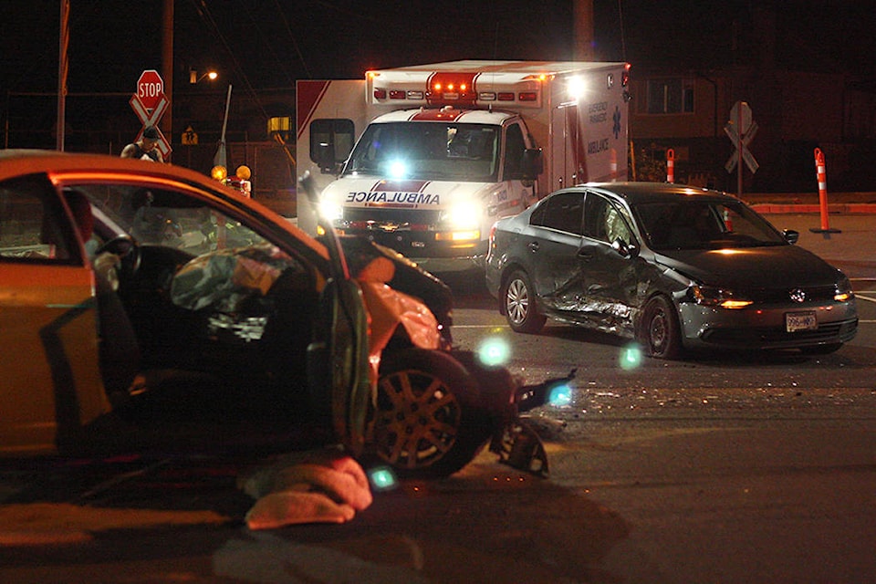 13190852_web1_180821-NBU-car-crash-northfield_1