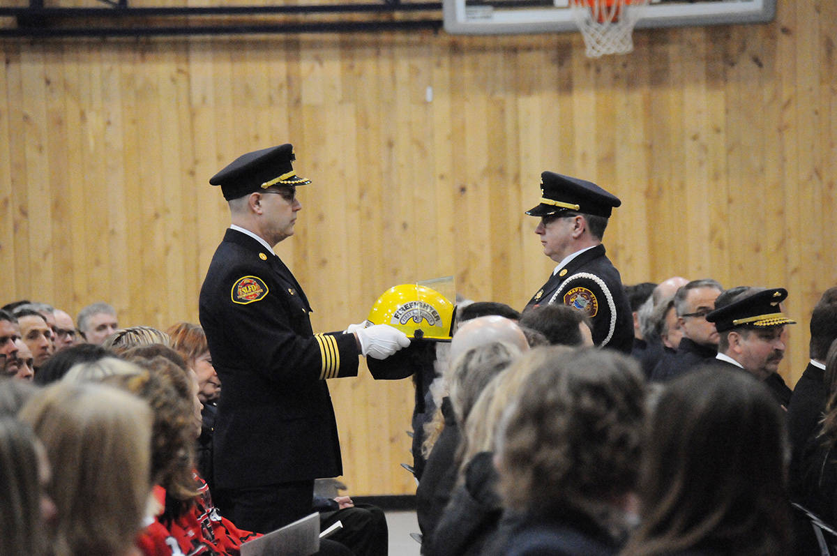 15133717_web1_Firefighter-funeral5-16jan19_6663