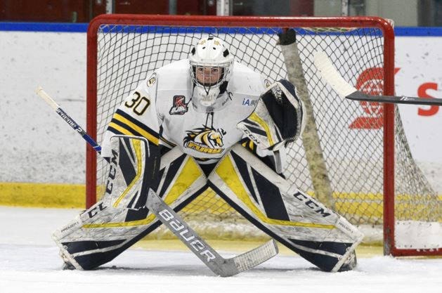 17208217_web1_190626-AVN-Bulldogs-Goaltender_1