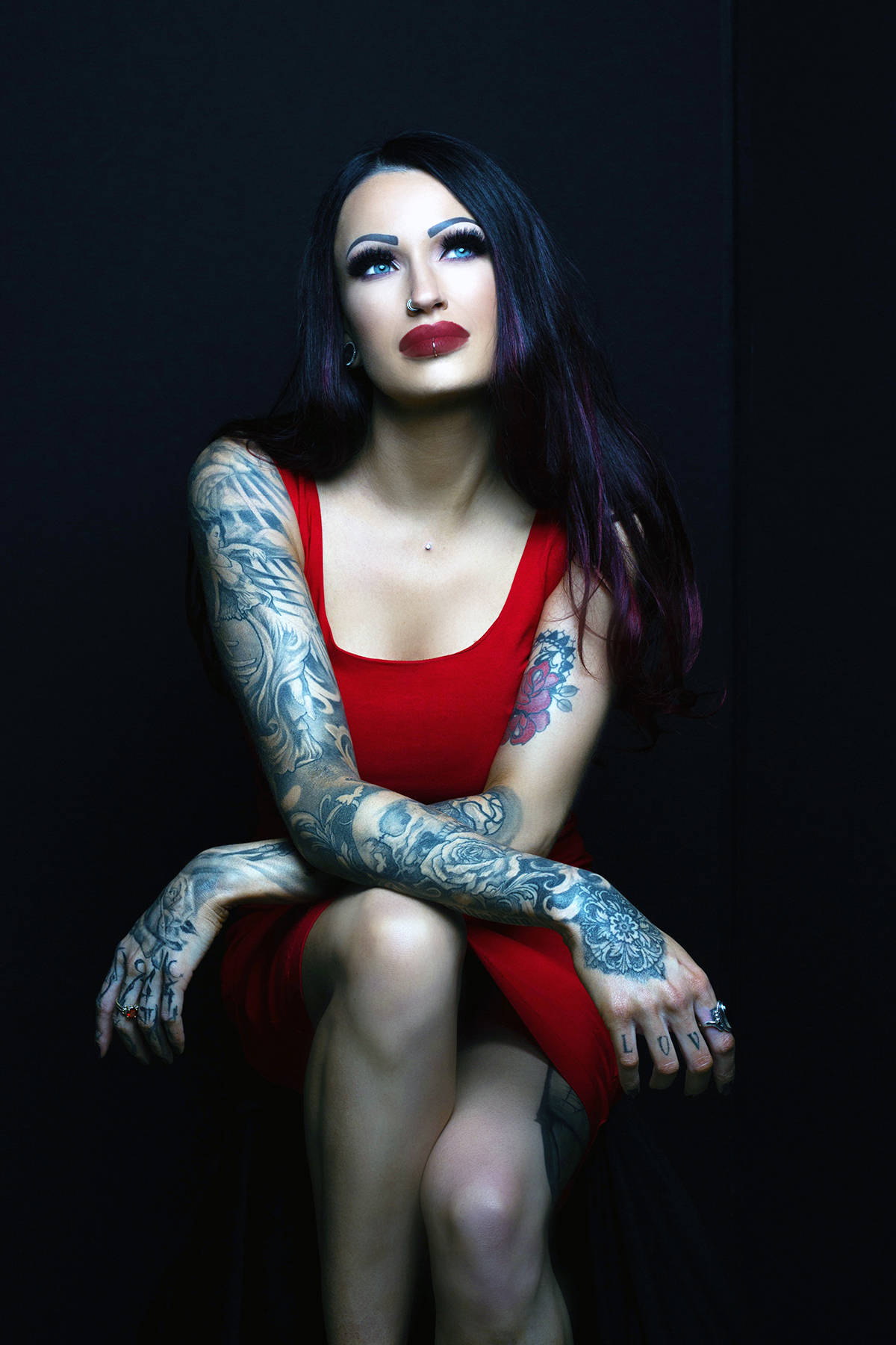 20693072_web1_200227-CHC-Kodric-Inked-cover-girl-tattoos_3