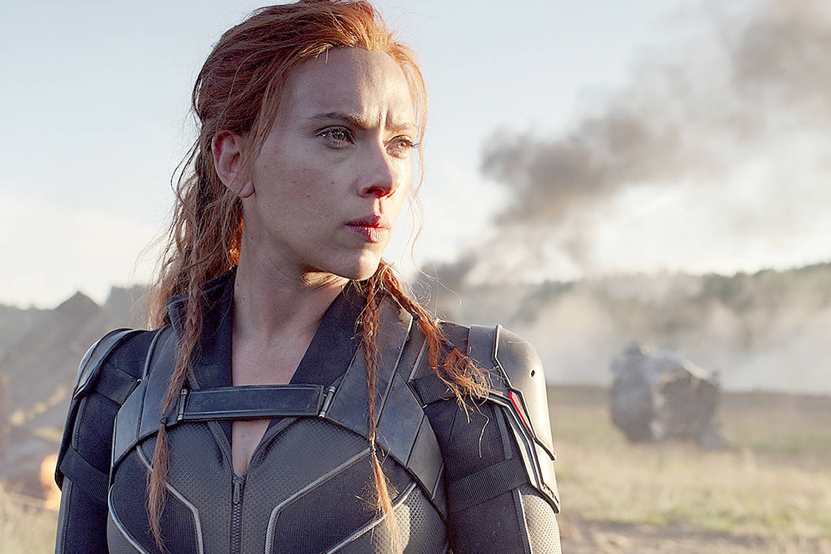 "He is terrifying": Scarlett Johansson Was Scared For Her Life While Anthony Hopkins Was Stabbing Her With a Kitchen Knife in 'Hitchcock' 3 Scarlett Johansson as Black Widow