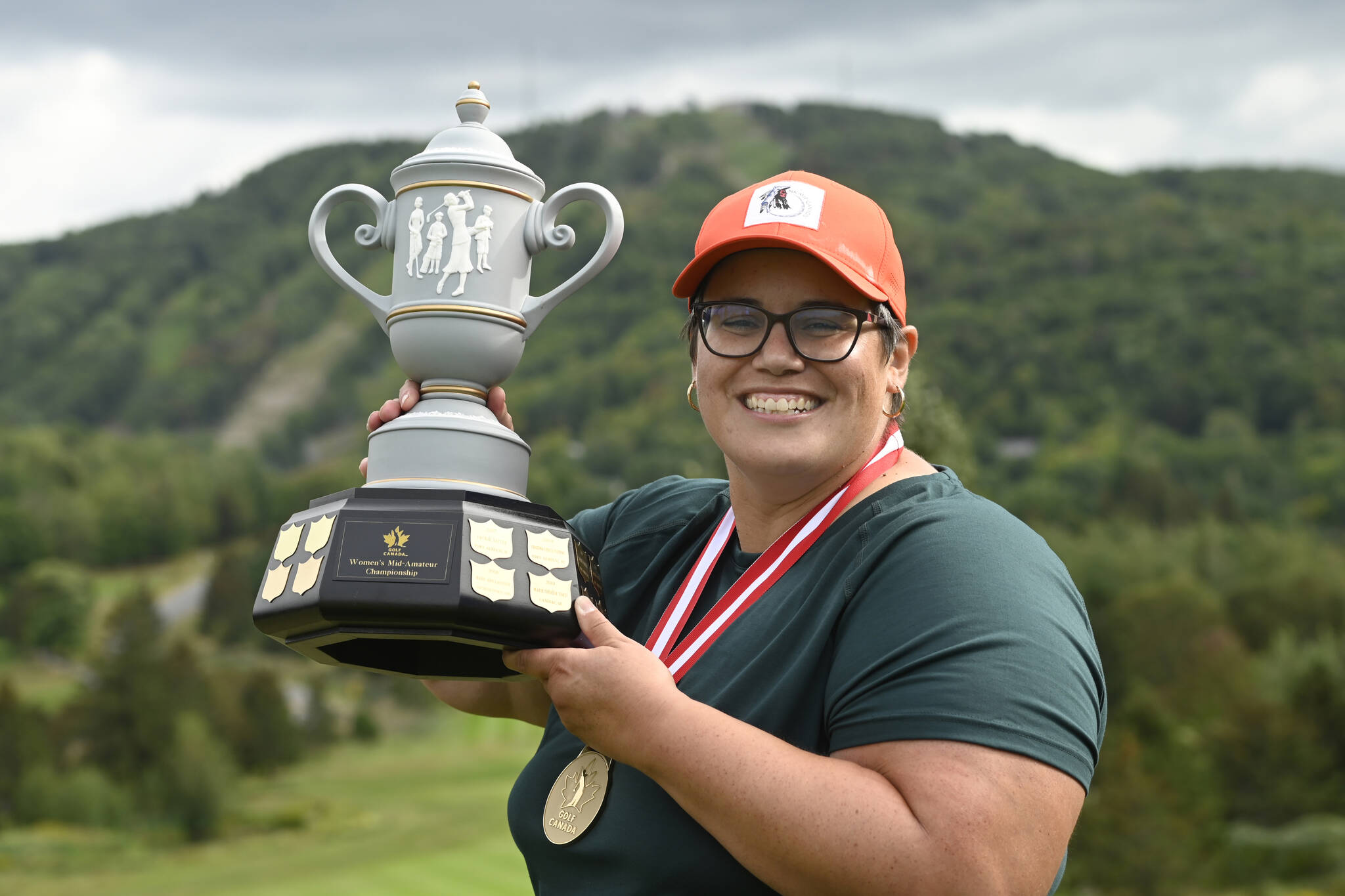 Port Alberni golfer hits second stride with national mid-Amateur title