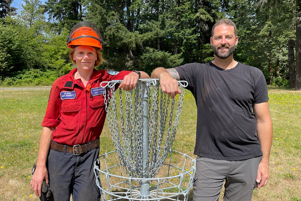 30038932_web1_220817-AVN-disc-golf-Dry-Creek-DiscGolf_2