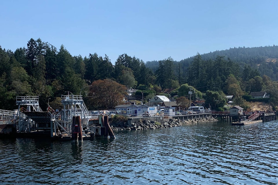 30320189_web1_220904-PNR-FulfordHarour-construction-saltspringisland_1