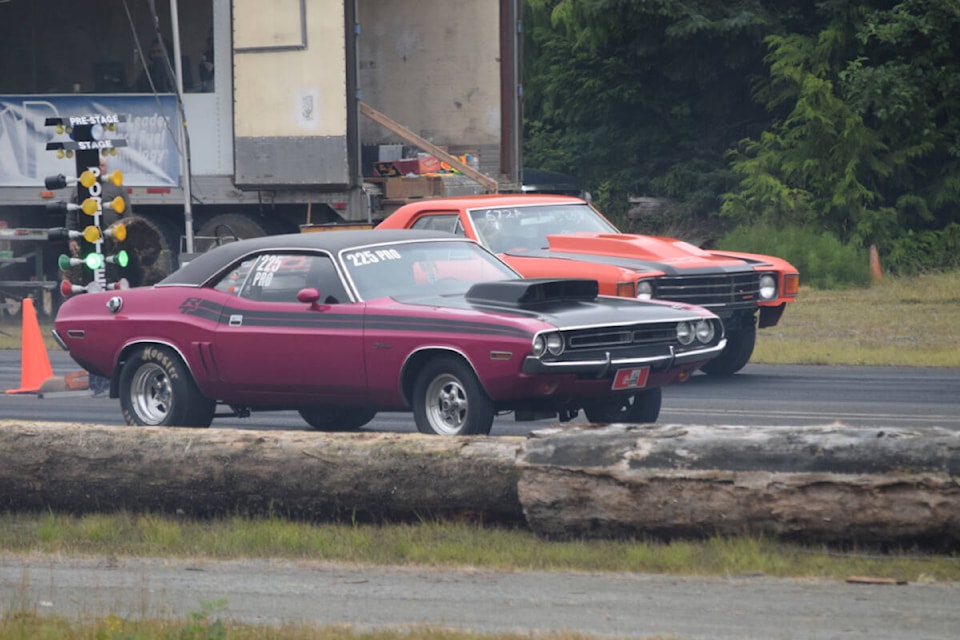 30693813_web1_220720-AVN-Drag-Racing-alberni_2