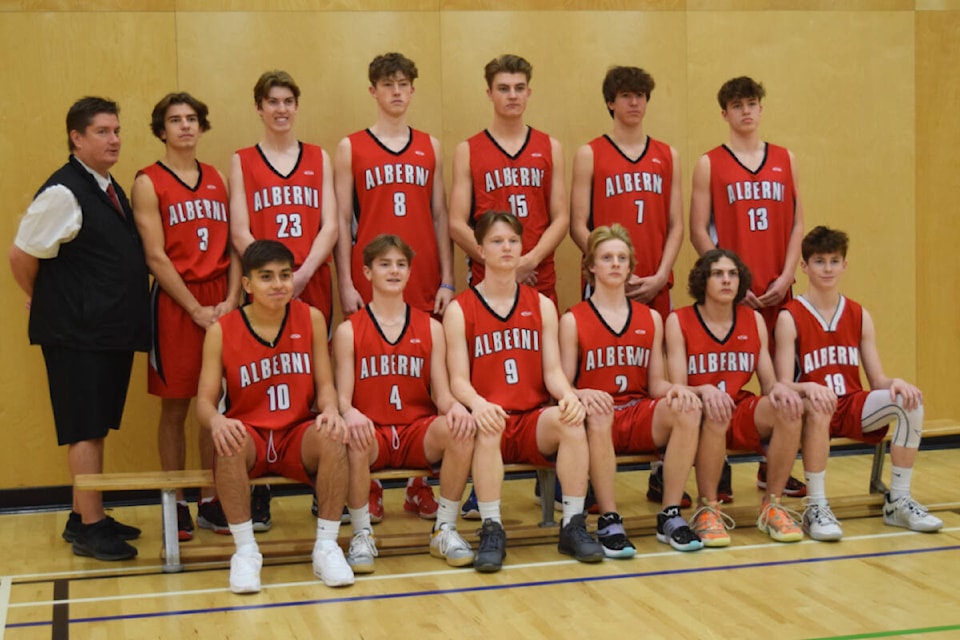 31351473_web1_221221-AVN-Boys-Basketball-alberni_1