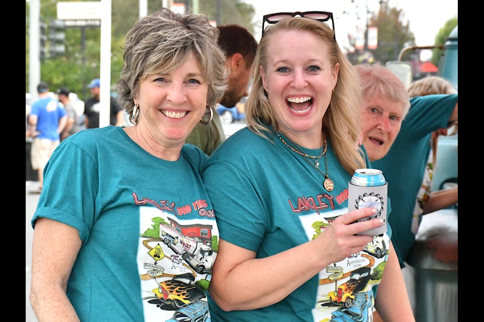 Volunteers packed up and cleaned up to have Fraser Highway re-open by 6 p.m. after the Cruise-In car show. (Kyler Emerson/Aldergrove Star files)