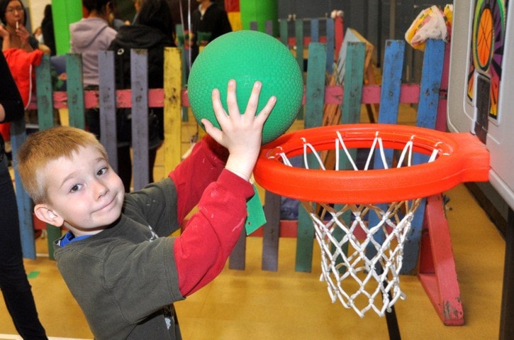 HARRY HUNT PHOTO
Parkside hoops.