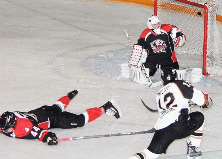 41085aldergroveKodiaksJan29Sockeyes5290WEB