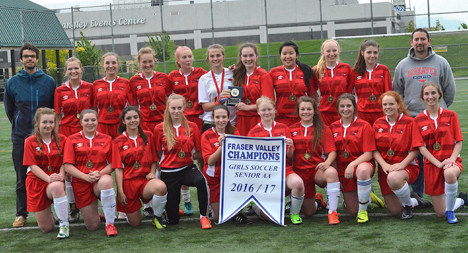 web1_170517-LAT-Sports-DWPseniorgirlssoccer