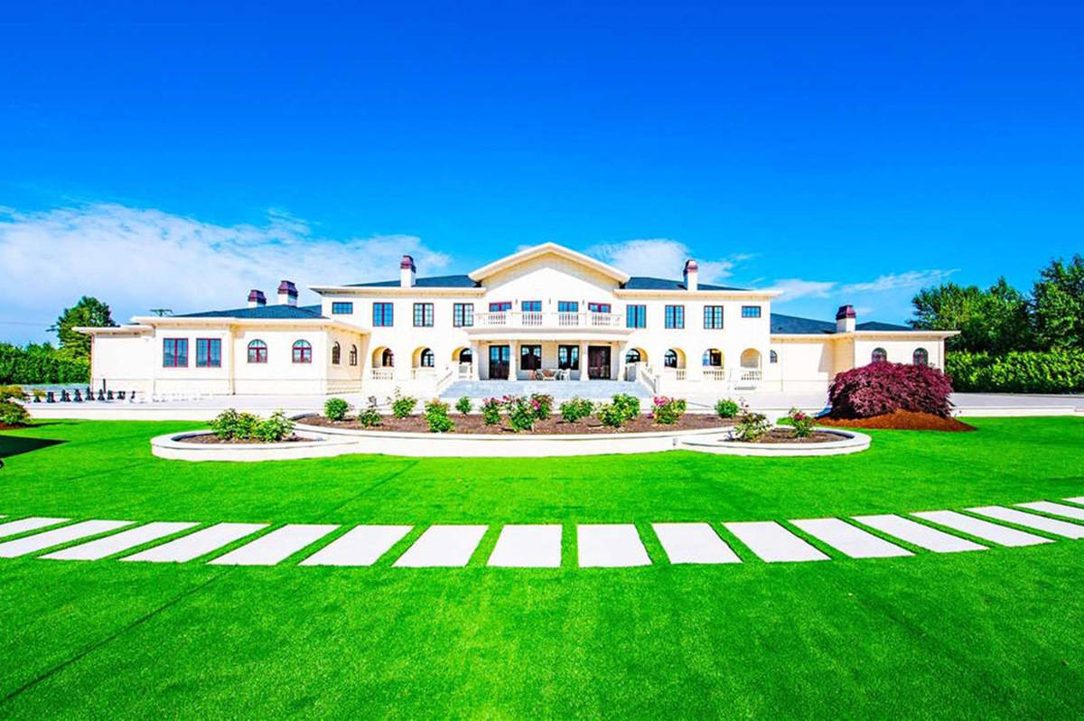 PHOTOS Inside a newlylisted 22M megamansion on ALR land in B.C