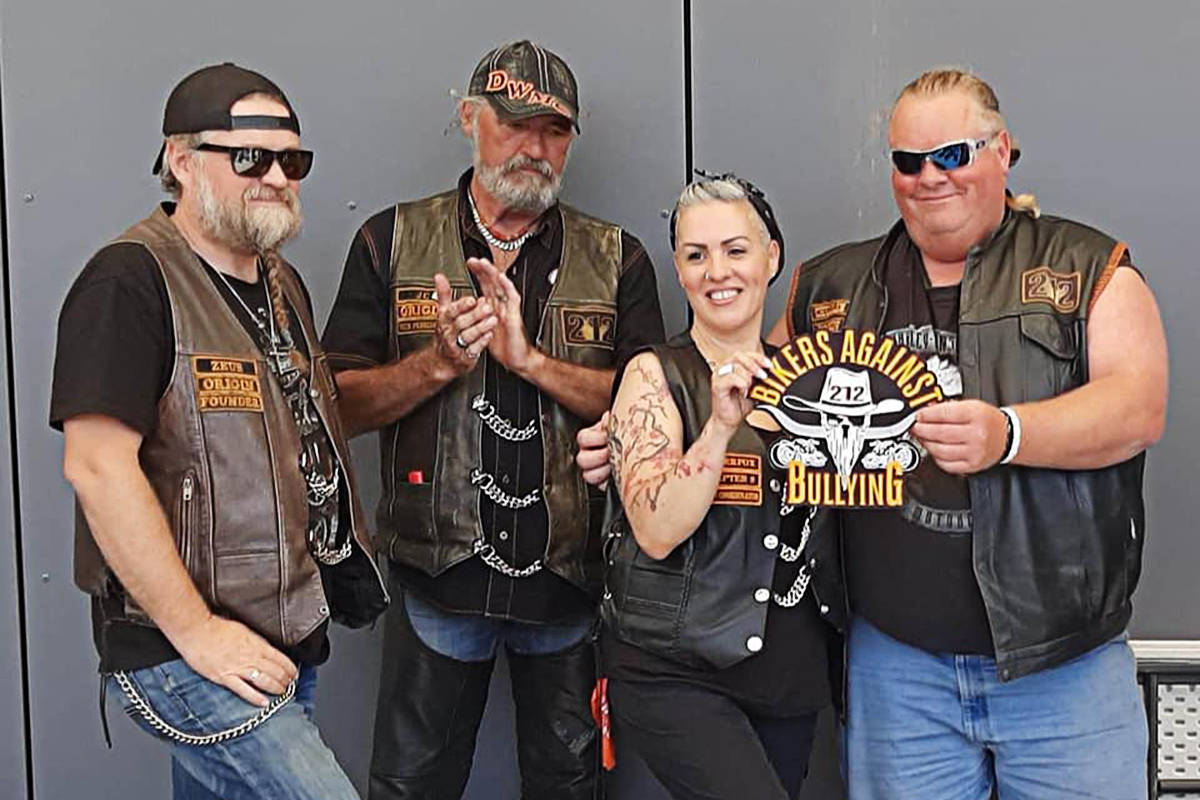 22432233_web1_copy_200817-LAT-BikersAgainstBullyingRidePreview-._2